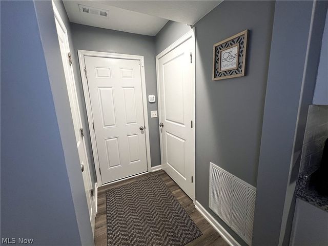756 Hazelwood Drive, Vermilion, OH 44089