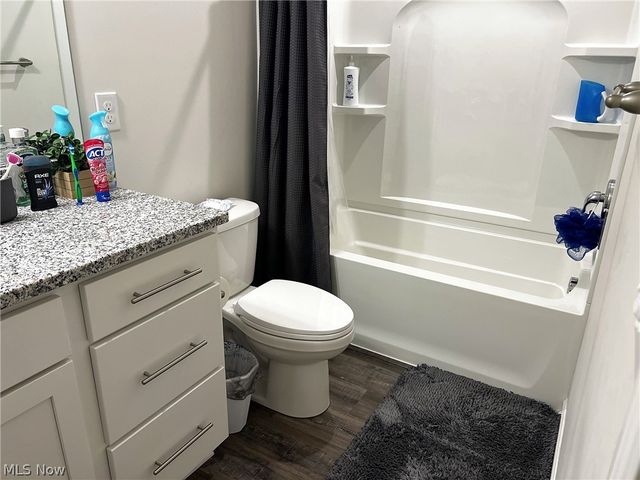 756 Hazelwood Drive, Vermilion, OH 44089