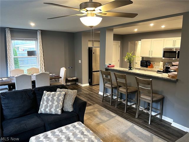 756 Hazelwood Drive, Vermilion, OH 44089