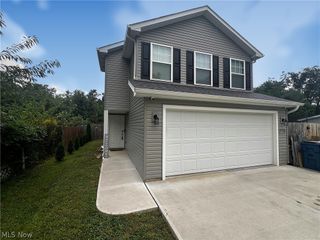 756 Hazelwood Drive, Vermilion, OH 44089