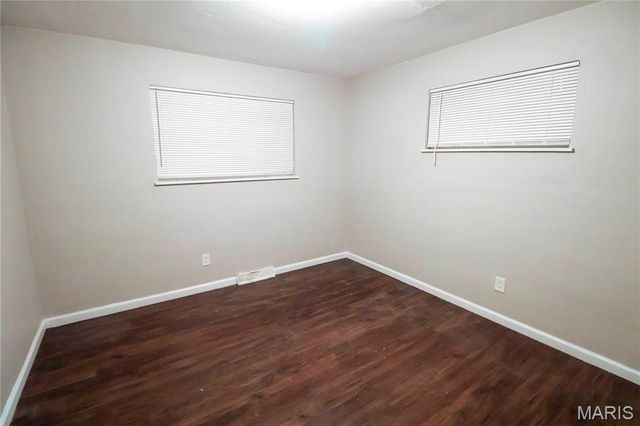 6300 Evergreen Boulevard, St Louis, MO 63134