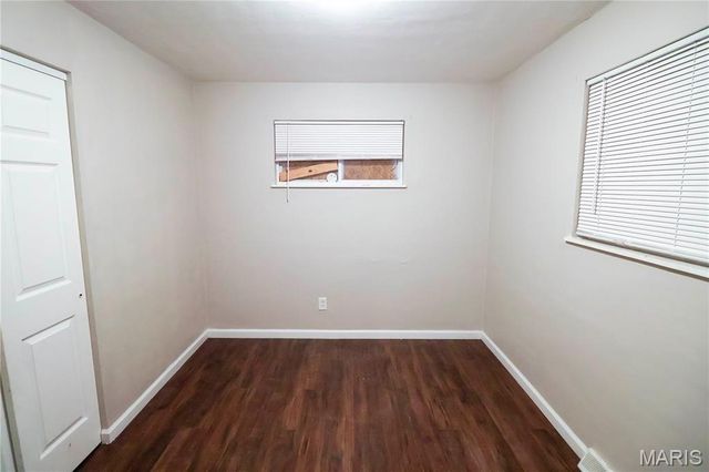 6300 Evergreen Boulevard, St Louis, MO 63134