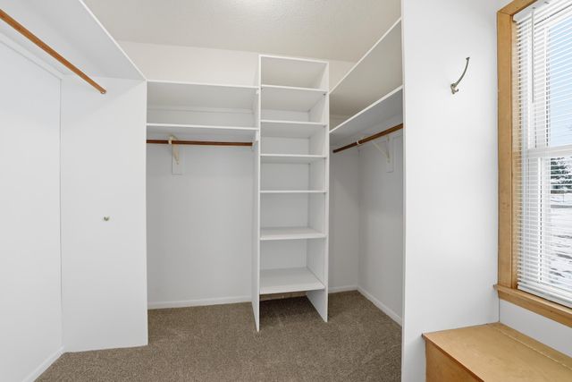 1443 Hazelwood Street, Saint Paul, MN 55106