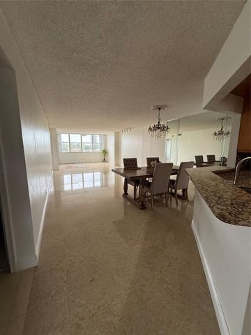 2521 NW 104th Avenue 302, Sunrise, FL 33322