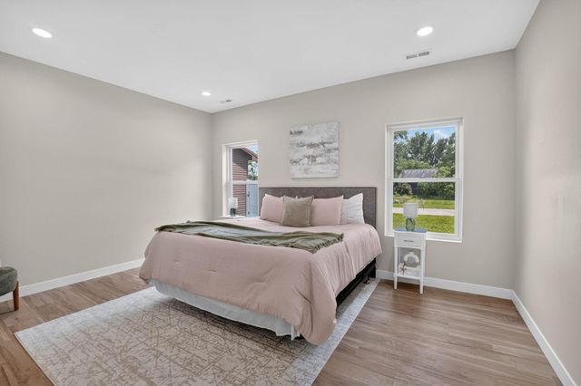 4467 Charm Drive, Waterloo, IA 50701