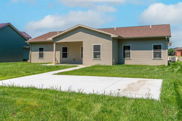 4467 Charm Drive, Waterloo, IA 50701