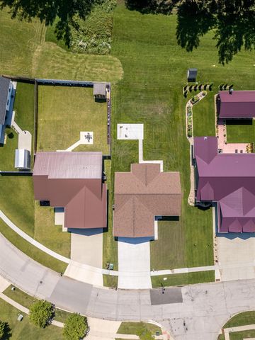 4467 Charm Drive, Waterloo, IA 50701