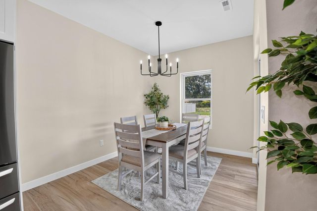 4467 Charm Drive, Waterloo, IA 50701