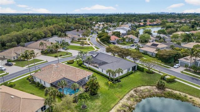 15859 Delasol LN, Naples, FL 34110