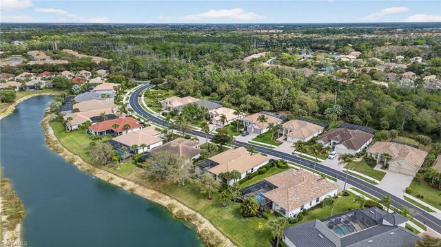 15859 Delasol LN, Naples, FL 34110