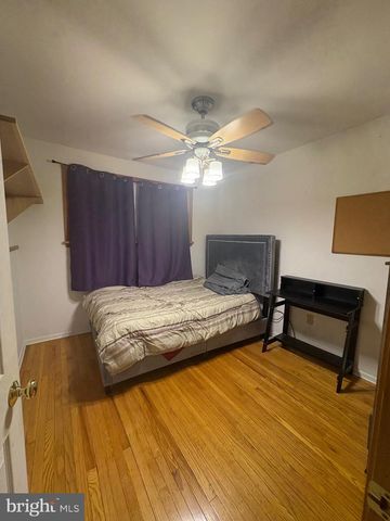 302 BREWSTER DR, Newark, DE 19711