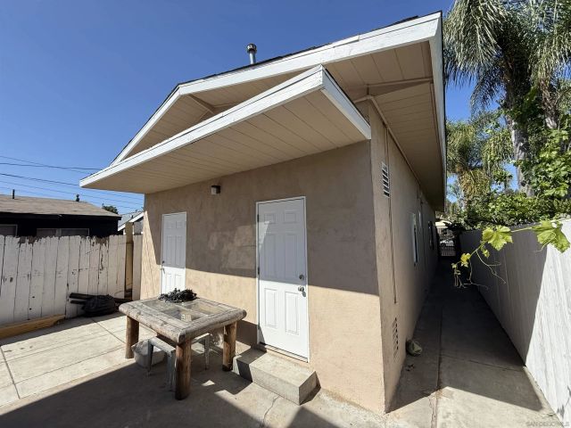 3613-15 Central Avenue, San Diego, CA 92105