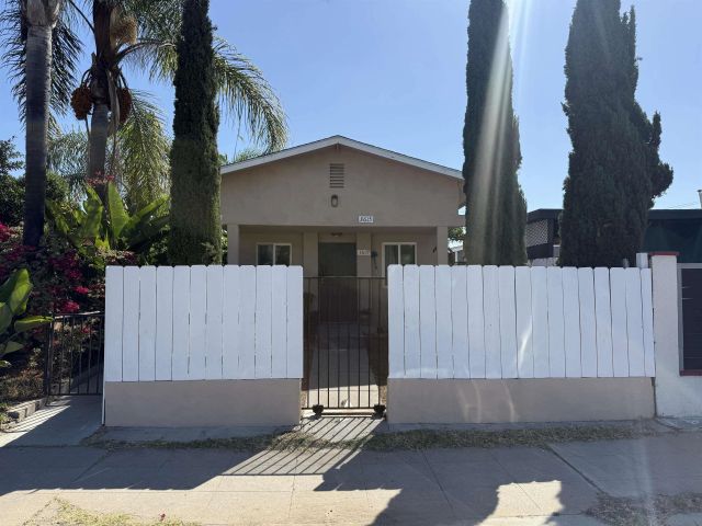 3613-15 Central Avenue, San Diego, CA 92105