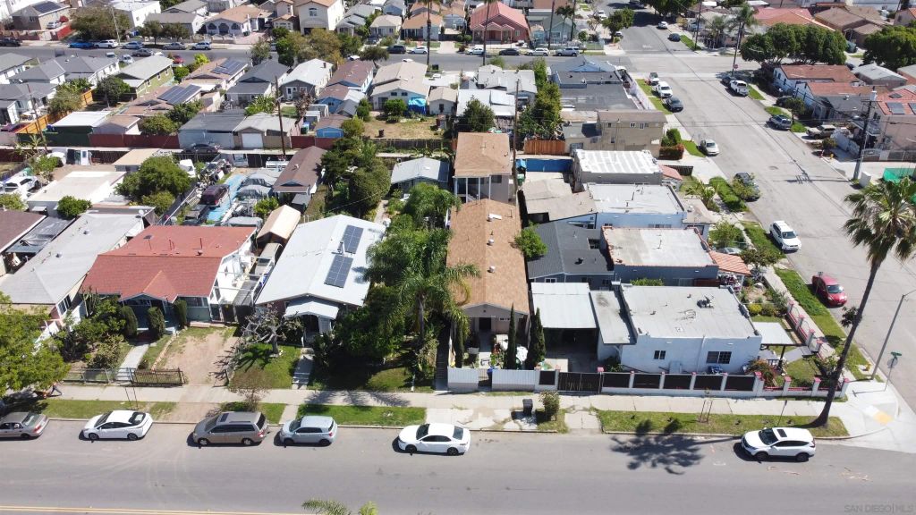 3613-15 Central Avenue, San Diego, CA 92105
