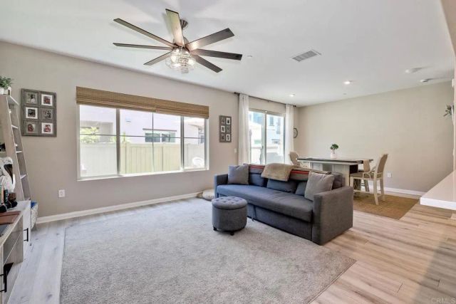 1715 Crabapple Way, Oceanside, CA 92056