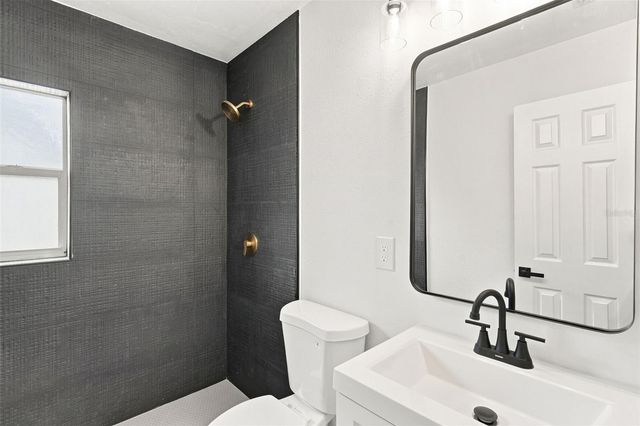 2506 DELANEY AVENUE, Orlando, FL 32806