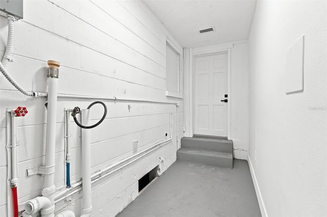 2506 DELANEY AVENUE, Orlando, FL 32806
