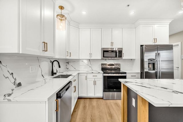 441 Washington Street 301, Dedham, MA 02026