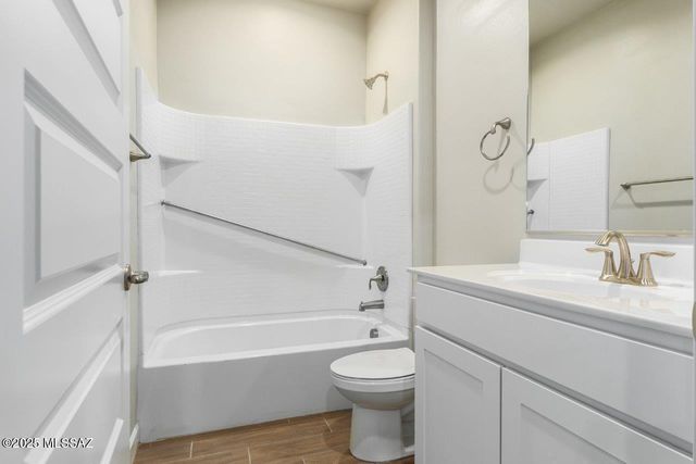 1155 S Nedra Place, Vail, AZ 85641