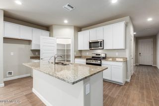 1155 S Nedra Place, Vail, AZ 85641