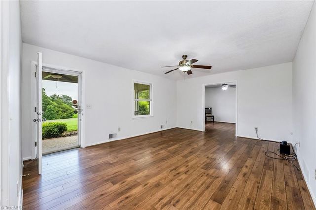 179 Pondview Drive, Wilkesboro, NC 28697