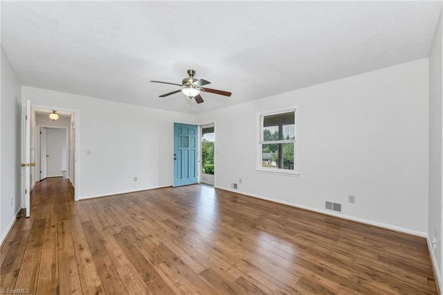 179 Pondview Drive, Wilkesboro, NC 28697