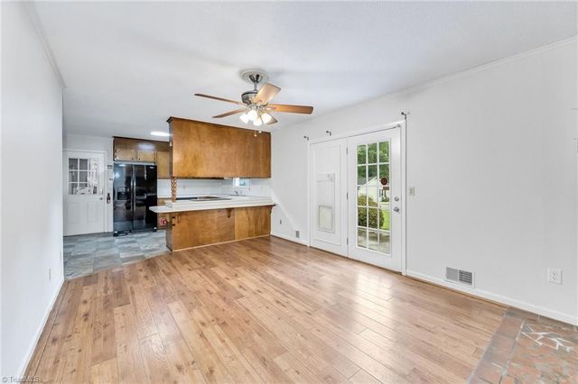 179 Pondview Drive, Wilkesboro, NC 28697