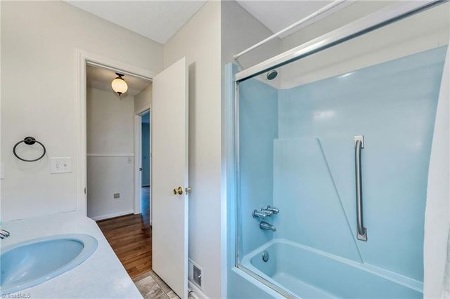 179 Pondview Drive, Wilkesboro, NC 28697