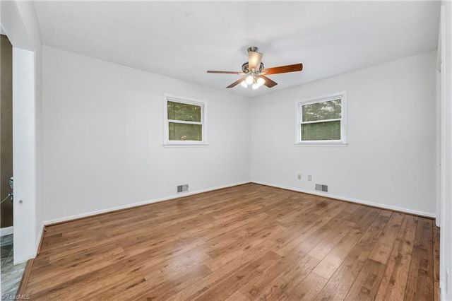 179 Pondview Drive, Wilkesboro, NC 28697