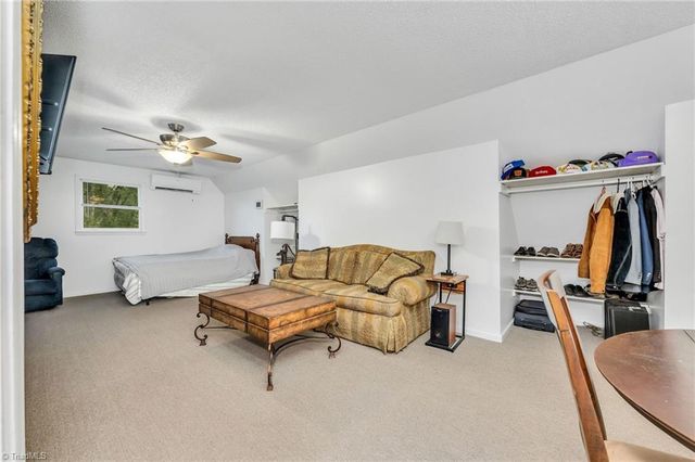 179 Pondview Drive, Wilkesboro, NC 28697