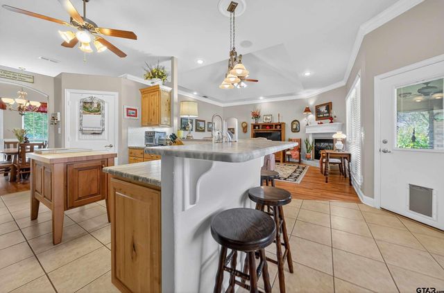 201 Glenda Street, Whitehouse, TX 75791