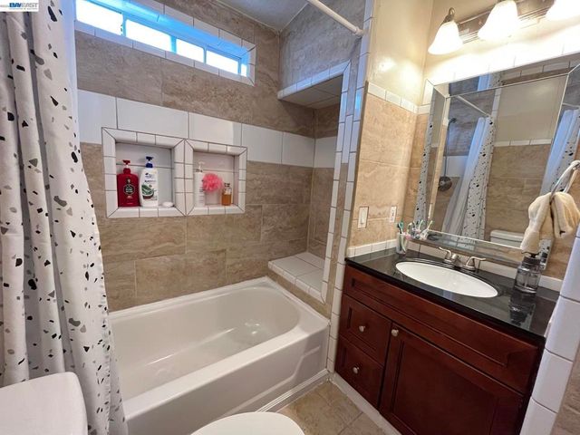 747 Lewelling Blvd., San Leandro, CA 94578