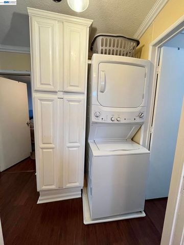 747 Lewelling Blvd., San Leandro, CA 94578