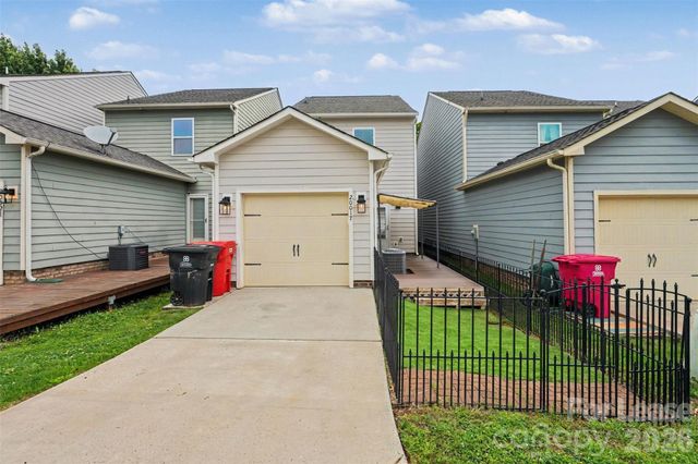 20017 Metaphor Mews None, Davidson, NC 28026