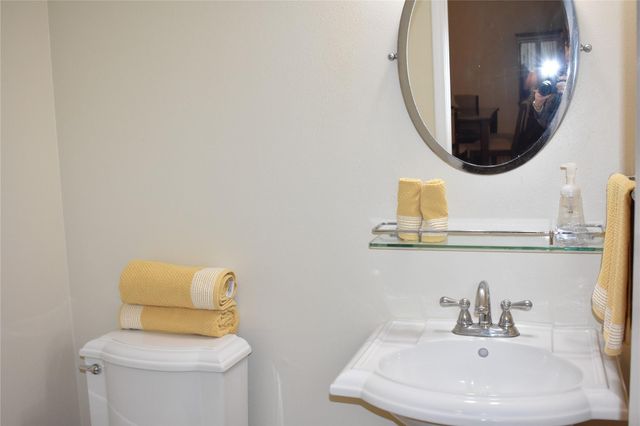 1350 River Reach Drive 401, Fort Lauderdale, FL 33315