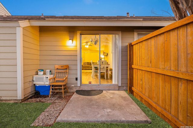 9140 Timber Path Unit 2502, San Antonio, TX 78250