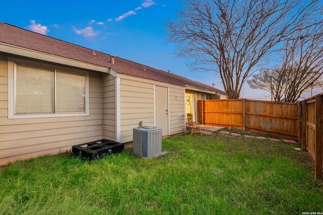 9140 Timber Path Unit 2502, San Antonio, TX 78250