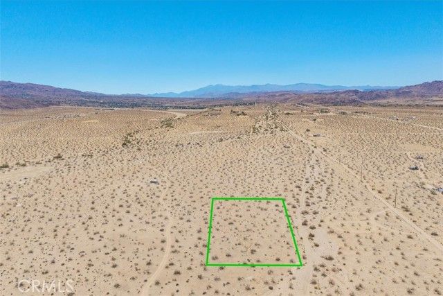 5888 La Ferney Avenue, Joshua Tree, CA 92252