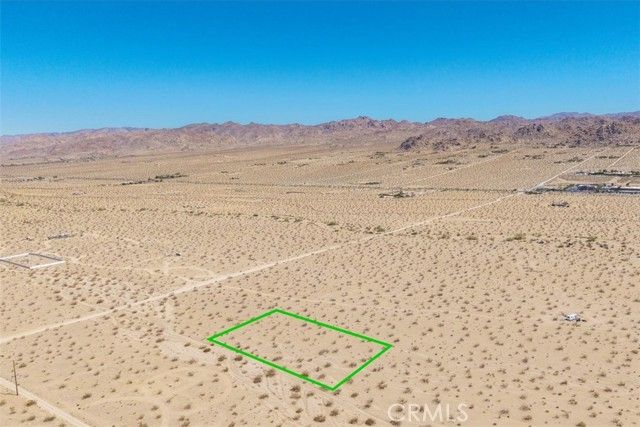 5888 La Ferney Avenue, Joshua Tree, CA 92252