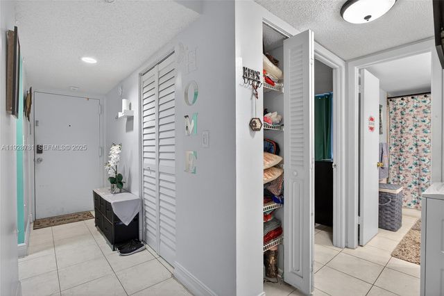 6195 Rock Island Rd 103, Tamarac, FL 33319