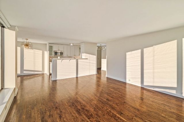 5445 N Sheridan Road 2815, Chicago, IL 60640