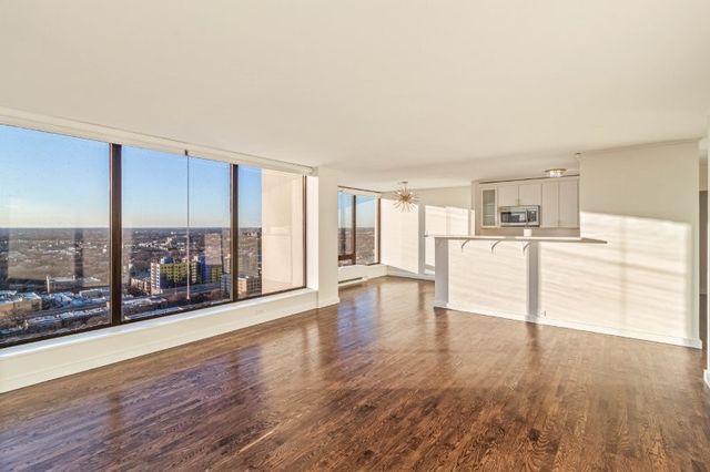 5445 N Sheridan Road 2815, Chicago, IL 60640