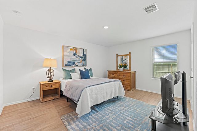 236 Bennett Loop, Angleton, TX 77515