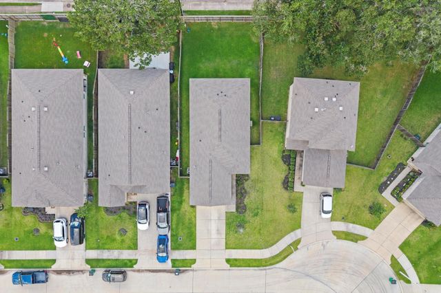 236 Bennett Loop, Angleton, TX 77515