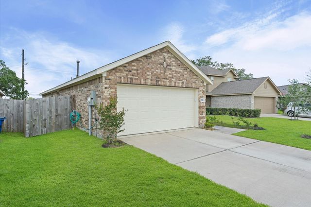 236 Bennett Loop, Angleton, TX 77515