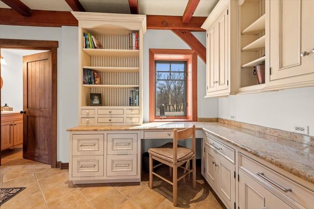 236 Steeplechase Road, Barrington Hills, IL 60010