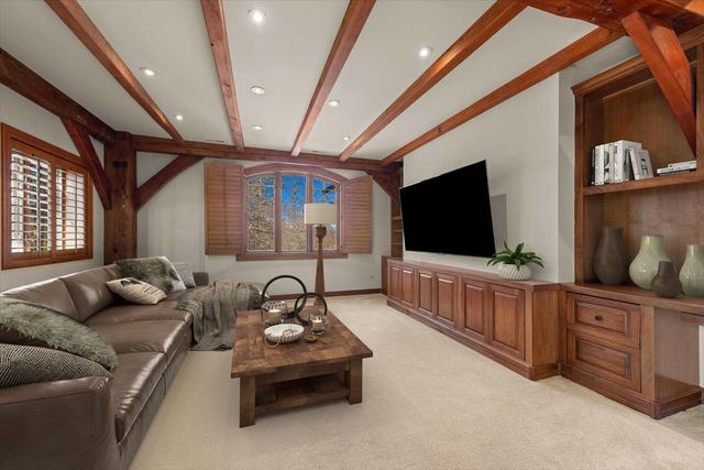 236 Steeplechase Road, Barrington Hills, IL 60010