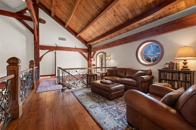 236 Steeplechase Road, Barrington Hills, IL 60010