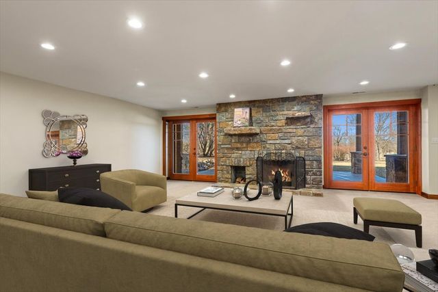 236 Steeplechase Road, Barrington Hills, IL 60010