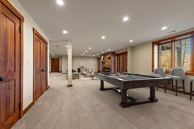 236 Steeplechase Road, Barrington Hills, IL 60010